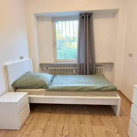 Mykonos House Mit 6 Schlafzimmer Apartman Kirchenlamitz