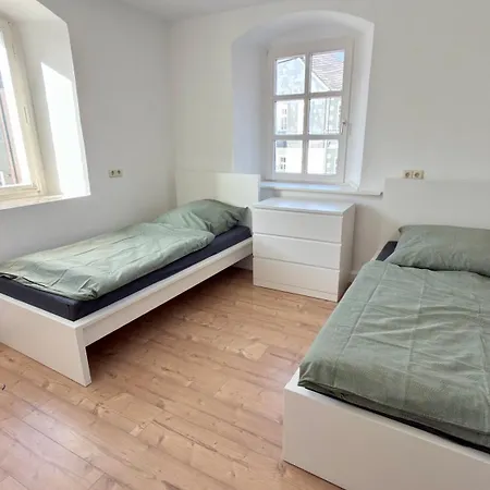 Apartman Mykonos House Mit 6 Schlafzimmer Kirchenlamitz