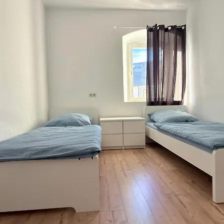 Mykonos House Mit 6 Schlafzimmer Kirchenlamitz
