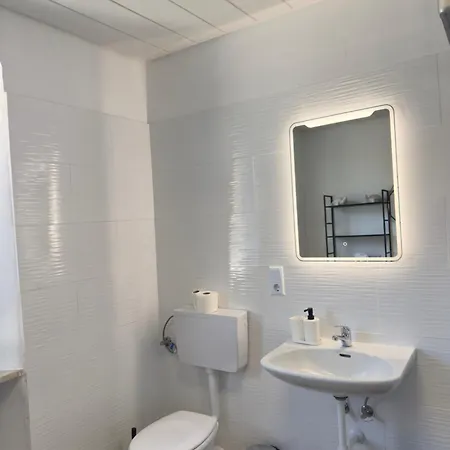 Apartman Mykonos House Mit 6 Schlafzimmer Kirchenlamitz